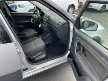 Skoda Roomster 2012 Škoda Roomster Skoda Roomster 1.6-16V Scout Klima, zdjęcie 14
