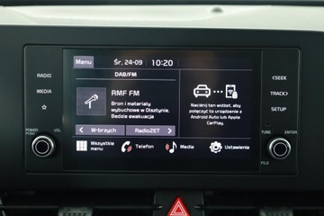 Kia Sportage V SUV 1.6 T-GDI MHEV 150KM 2023 Kia Sportage 1.6 T-GDI, Salon Polska, zdjęcie 9