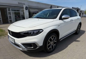 Fiat Tipo II Hatchback Facelifting 1.0 T3 Turbo 100KM 2021 Fiat Tipo Fiat Tipo 1.0 T3 Cross Benzyna 100KM