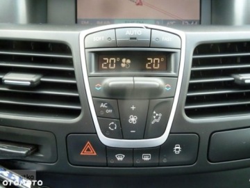 Renault Laguna III Hatchback 2.0 16v 140KM 2009 Renault Laguna Renault Laguna III NAVI PL Klimatronik Tempomat Parktronik, zdjęcie 19