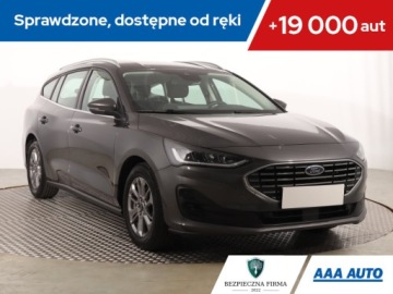 Ford Focus IV Kombi Facelifting 1.0 EcoBoost 125KM 2023 Ford Focus 1.0 EcoBoost, Salon Polska
