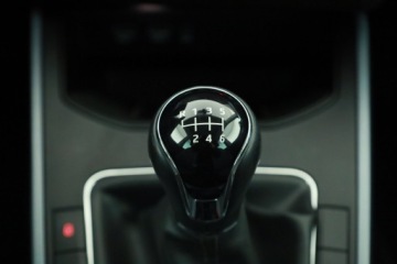 Seat Arona Crossover 1.0 EcoTSI 115KM 2019 Seat Arona 1.0 TSI, Navi, Klima, Klimatronic, zdjęcie 13