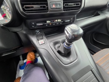 Opel Combo E Kombivan 1.5 Diesel 131KM 2018 Opel Combo 1.5 diesel 130Ps Panorama Navi Kamera Piekne Gwarancja 1.5, zdjęcie 16