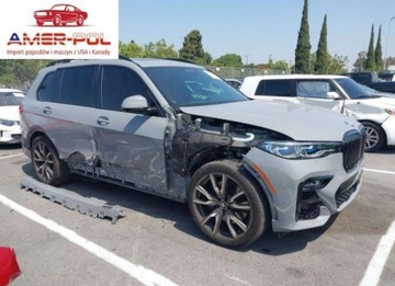 BMW X7 2022 BMW X7 M50I 2022 4.4l 4.4 Benzyna 523KM