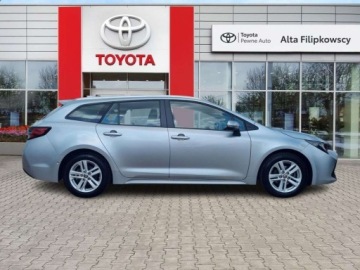 Toyota Corolla XII TS Kombi 1.8 Hybrid 122KM 2022 Toyota Corolla Toyota Corolla 1.8 Hybrid ComfortTech, serwisowany w ASO,, zdjęcie 6