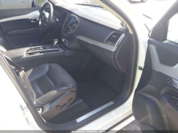 Volvo XC90 II 2017 Volvo XC 90 2017 Volvo XC90 T5 FWD 5-Passenger Momentum 2.0 Benzyna 250KM, zdjęcie 4