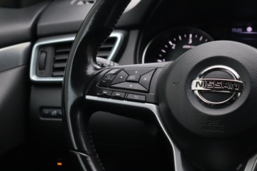 Nissan Qashqai II Crossover Facelifting 1.5 dCi 115KM 2018 Nissan Qashqai 1.5 dCi, Salon Polska, Serwis ASO, zdjęcie 16