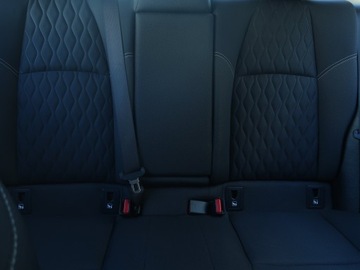 Toyota Corolla XII Sedan 1.8 Hybrid 122KM 2022 Toyota Corolla 1.8 Hybrid, Salon Polska, zdjęcie 9