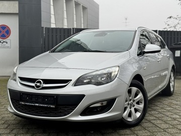 Opel Astra J Sports Tourer Facelifting 1.4 Turbo ECOTEC 120KM 2015 Opel Astra Navi PDC Gwarancja
