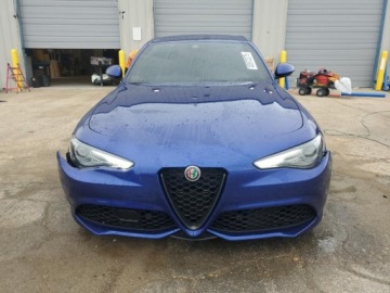 Alfa Romeo Giulia II Sedan Facelifting 2.0 Turbo 280KM 2022 Alfa Romeo Giulia 2022 ALFA ROMEO GIULIA 2.0 Benzyna 280KM, zdjęcie 5