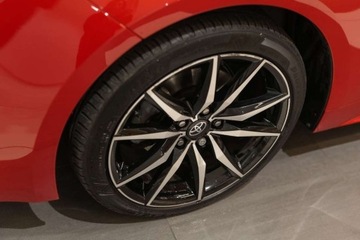 Toyota Corolla XII TS Kombi Facelifting 2.0 Hybrid Dynamic Force 196KM 2023 Toyota Corolla 2.0 Hybrid GR Sport Dynamic 2.0 Hybryda 197KM, zdjęcie 27