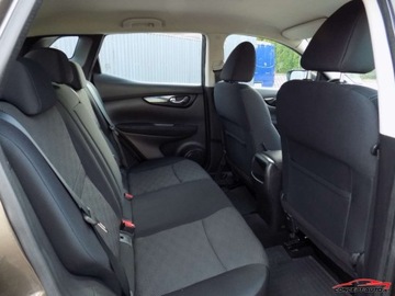 Nissan Qashqai II Crossover 1.2 DIG-T 115KM 2014 Nissan Qashqai Navi Kamera LineAssist Parkdistance 1.2 Benzyna 116KM, zdjęcie 20