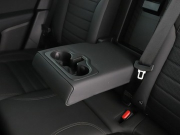 Alfa Romeo Tonale SUV PHEV 1.3 PHEV Q4 280KM 2023 Alfa Romeo Tonale PHEV 4x4 full LED navi kamery, zdjęcie 39