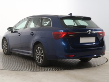 Toyota Avensis III Wagon Facelifting 2015 2.0 Valvematic 152KM 2018 Toyota Avensis 2.0 i, Salon Polska, 1. Właściciel, zdjęcie 3