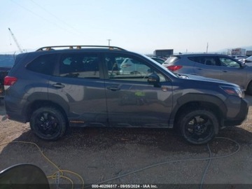 Subaru 2023 Subaru Forester 2023, 2,5L, 4x4, WILDERNESS 2.5 Benzyna 182KM, zdjęcie 3