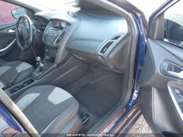 Ford Focus III 2016 Ford Focus 2016 Ford Focus 5dr HB ST 2.0 Benzyna 252KM, zdjęcie 9