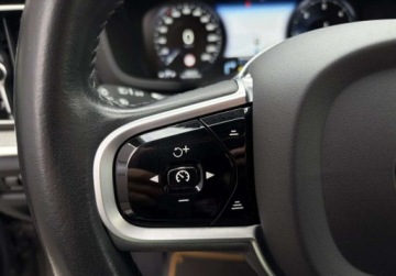 Volvo V60 II  2020 Volvo V60 B4 197KM INSCRIPTION BLIS navi BEZWYPADKOWY automat, zdjęcie 21