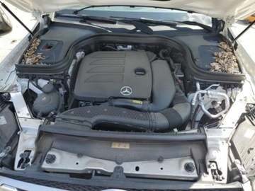 Mercedes GLC C254/X254 2022 Mercedes-Benz GLC 300, 2022r., 2.0L 2.0 Benzyna 255KM, zdjęcie 11