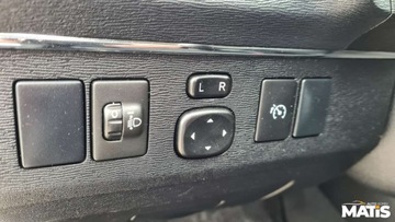 Toyota Avensis III Sedan Facelifting 2015 1.8 Valvematic 147KM 2015 Toyota Avensis 1.8BENZ manual Navi kamera climatronic 100 bezwypadek 1.8, zdjęcie 33