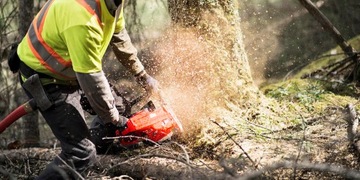 БЕНЗИНОВАЯ ЦЕПНАЯ ПИЛА 3,5 Л.С. ДЛЯ ДЕРЕВА МОЩНАЯ + МАСЛО STIHL
