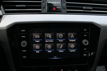 Volkswagen Passat B8 Variant Facelifting 2.0 TSI 190KM 2021 Volkswagen Passat BUSINESS 2.0TSI 190KM Salon PL GWARANCJA SelectCar+ FV23%, zdjęcie 27