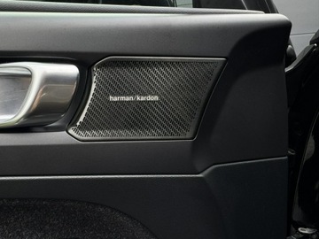 Volvo XC40 Crossover 2.0 D3 150KM 2018 Volvo XC 40 2.0D D3 150KM R-Design LED Kamera 1Wł, zdjęcie 11