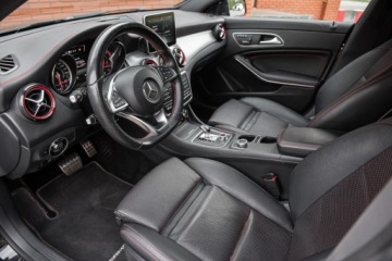 Mercedes CLA C117 Shooting Brake AMG 2.0 45 AMG 381KM 2016 Mercedes-Benz CLA AMG 45 4Matic Shooting Brake 7G-DCT 2.0 381ps Rej. PL, zdjęcie 4