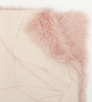 Розовый ковер из искусственной кожи PATCHWORK 70x140см