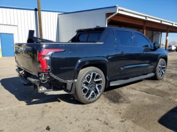 Chevrolet Silverado II 2024 Chevrolet Silverado rst, 2024r., 4x4, Elektryczny 355KM, zdjęcie 2