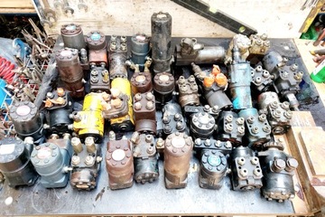 ORBITROL ATLAS O&K LIEBHERR CAT CNH разные