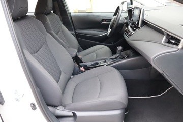 Toyota Corolla XII Sedan 1.8 Hybrid 122KM 2022 Toyota Corolla 1.8 Hybrid, Salon Polska, zdjęcie 8