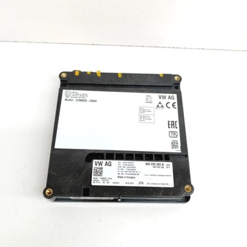 PORSCHE TAYCAN 9J1 2021 JINÉ VYBAVENÍ ELEKTRICKÉ
