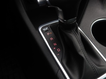 Kia Sportage IV SUV Facelifting 1.6 T-GDI 177KM 2019 Kia Sportage 1.6 T-GDI, Salon Polska, Serwis ASO, zdjęcie 16