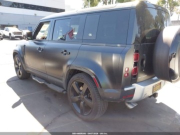 Land Rover Defender IV (L663) 2024 Land Rover Defender 110 P500 SE 2024 5.0 Benzyna 493KM, zdjęcie 4