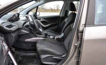 Peugeot 2008 I SUV 1.6 VTi 120KM 2014 Peugeot 2008 1.6 (120KM) Salon PL Bezwypadkowy 70 tys. km 1.6 Benzyna 120KM, zdjęcie 6