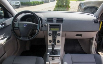 Volvo S40 II 2.4 i 140KM 2007 Volvo S40 Swiezo sprowadzone, przygotowane do rejestracji 2.4 Benzyna, zdjęcie 11