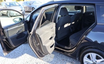 Volkswagen Golf VIII Variant 2.0 TDI 150KM 2021 Volkswagen Golf Variant Aktywny Tempomat, K. Cofania, NAVI, Czujniki, Mult, zdjęcie 13