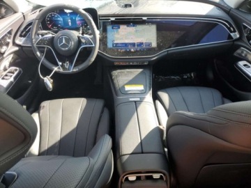 Mercedes Klasa E W214 2026 Mercedes-Benz Klasa E 350 2026 2.0L 2.0 Benzyna 255KM, zdjęcie 8