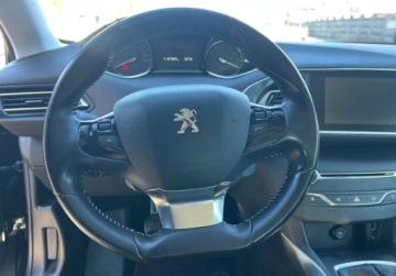 Peugeot 2013 Peugeot 308 1.6 Benzyna 125 km LED Nawigacja Tempomat Sensor 1.6 Benzyna, zdjęcie 11