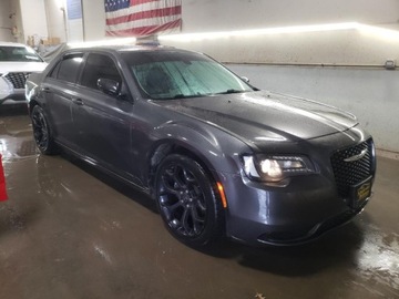 Chrysler 300C II 2019 Chrysler 300 Touring 2019 3.6l 3.6 Benzyna 292KM, zdjęcie 4