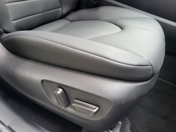 Toyota Highlander III 2.5 248KM 2023 highlander XLE * 2.5l Hybrid 247KM 4X4/AWD Przebieg:9,928km Idealny stan, zdjęcie 38