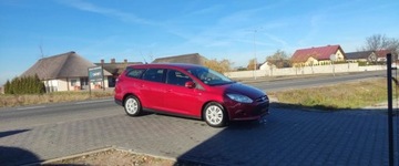 Ford Focus III Kombi 1.6 Duratorq TDCi DPF 115KM 2013 Ford Focus 1.6 diesel ,bezwypadek ,jeden wlasc ,niski pot przebieg ,nowy r, zdjęcie 3