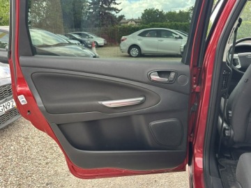 Ford S-Max I Van Facelifting 2.0 Duratorq TDCi DPF 163KM 2013 Ford S-Max 2.0TDCI 163KM/Manula/Xenon/Panorama/, zdjęcie 31