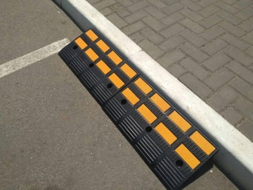 Najazd gumowy krawężnikowy podjazd krawężnik 15cm