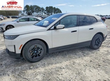 BMW iX 2025