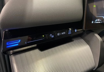 BMW Seria 5 G90-91 2024 BMW Seria 5 2.0 Hybryda Plug-in 184KM, zdjęcie 9