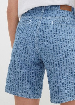 SZORTY DŻINSOWE ZE STRETCHEM DENIM O STRUKTURZE KORY 40