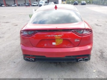Kia Stinger Liftback 3.3 T-GDi 366KM 2018 Kia Stinger 2018 r., 3.3 L GT1 AWD 3.3 Benzyna 365KM, zdjęcie 4