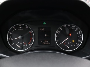 Skoda Octavia II Hatchback 1.6 MPI 102KM 2011 Skoda Octavia 1.6, Salon Polska, GAZ, Klima, zdjęcie 10