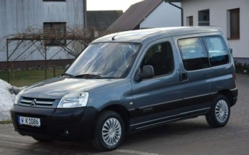 Citroen Berlingo II Combi 1.6 HDI 75KM 2010 Citroen Berlingo 1.6D Klima 2 KPL KOL Bez Korozji Sprowadzony Oplacony, zdjęcie 3